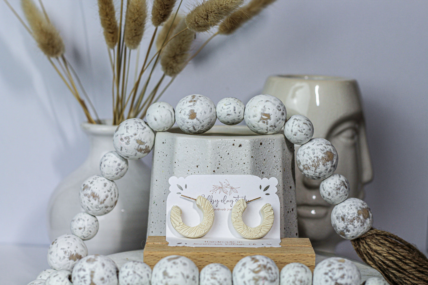 Spring Easter yellow stud