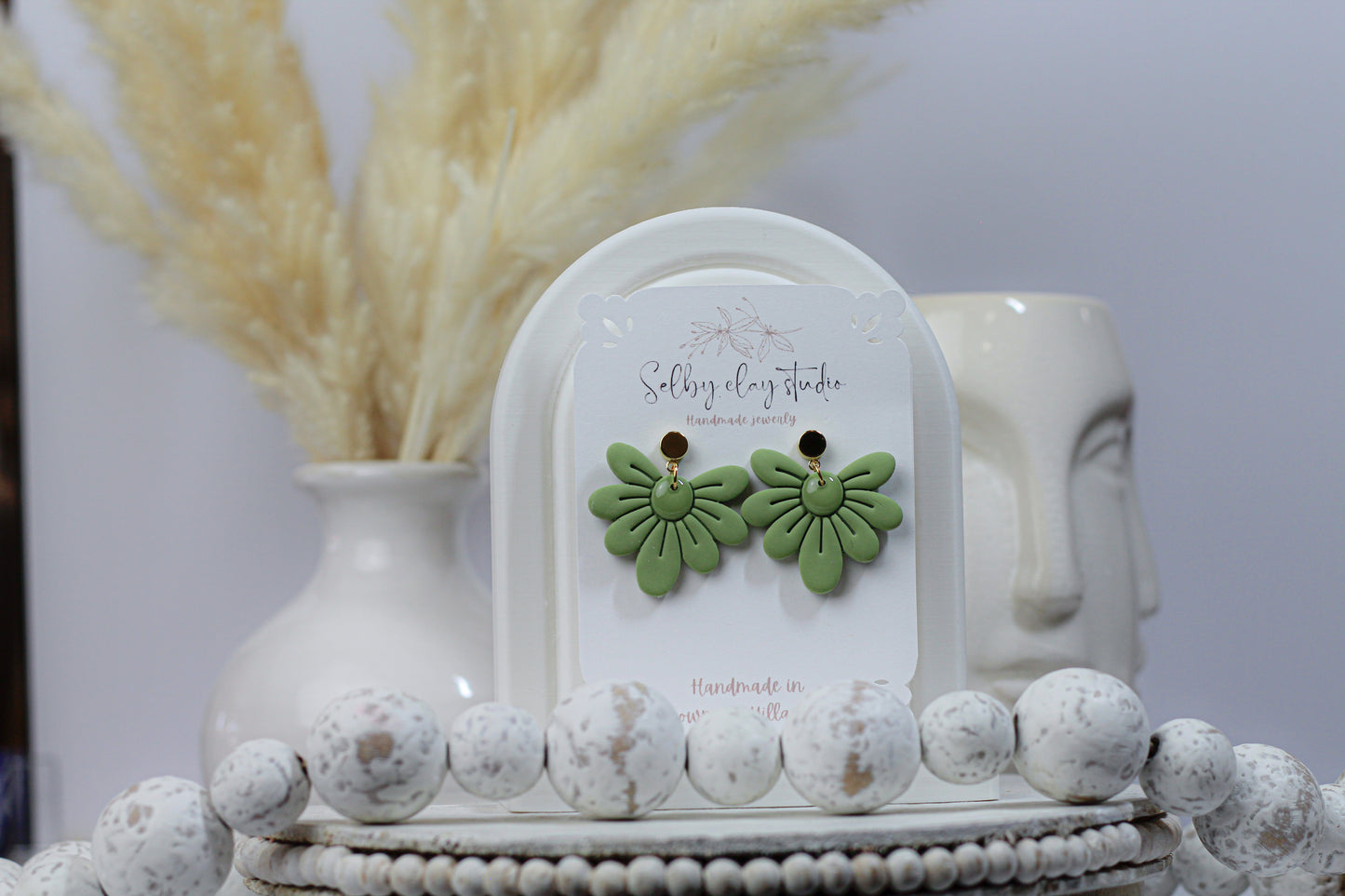 Green Ivy flower dangle