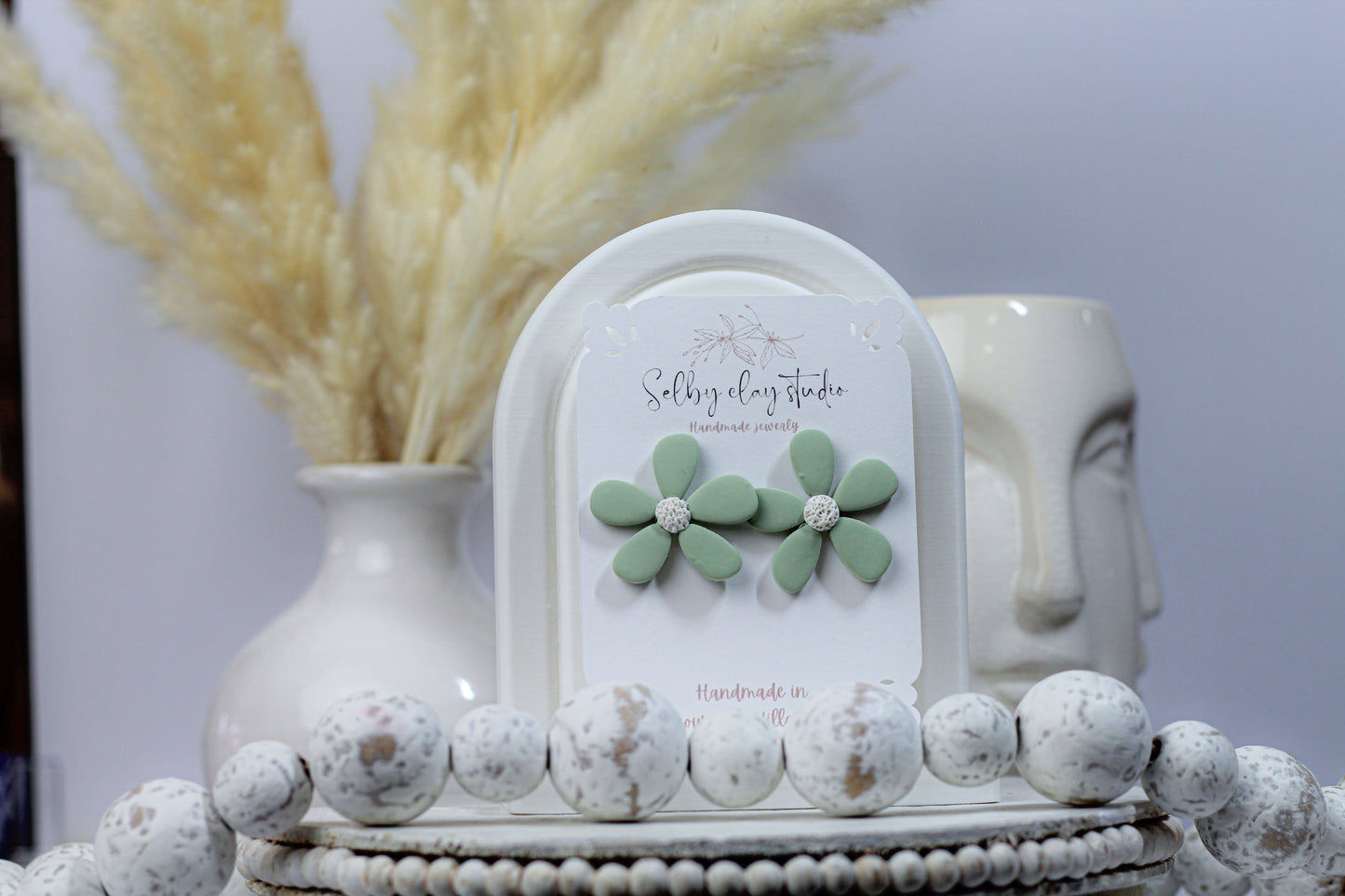 Green Ivy flower stud