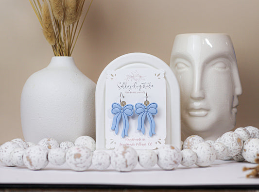 Blue bloom light bows