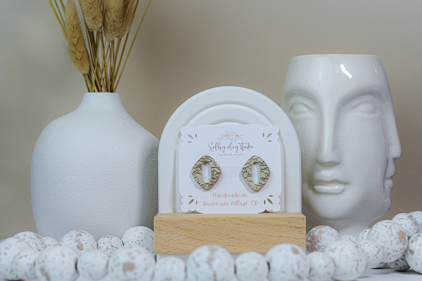 Daisy charm nude 2