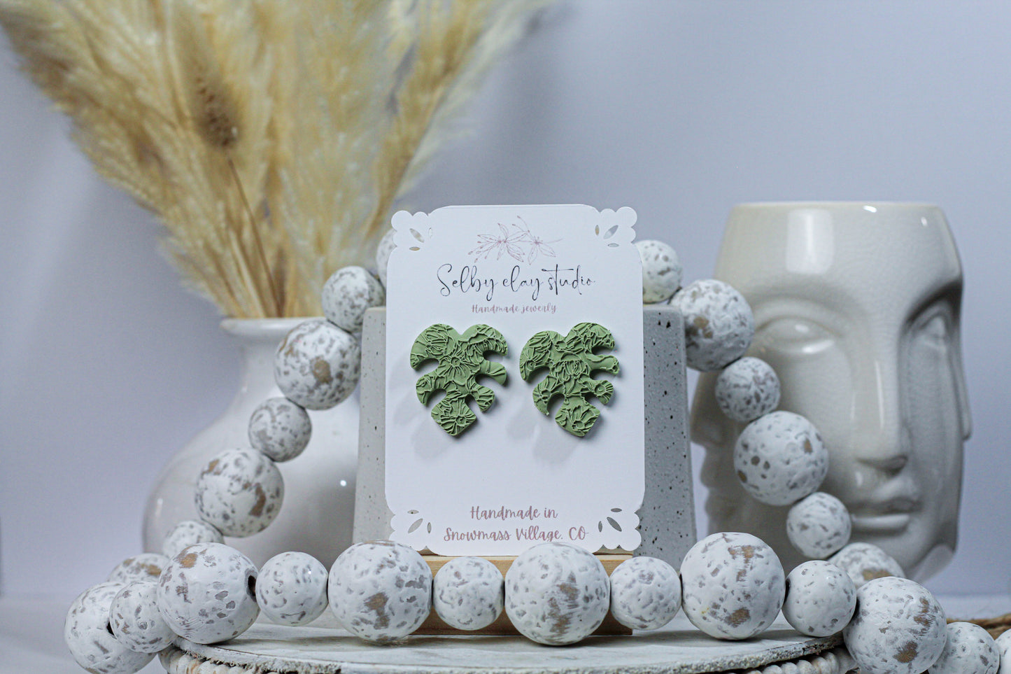 New monstera big studs