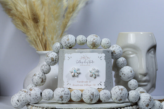 Christmas snowflakes studs