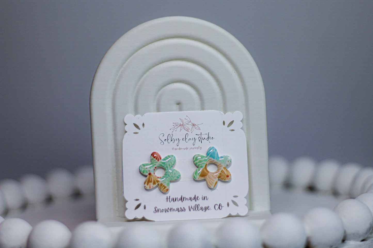 MOLLIE green flower charm