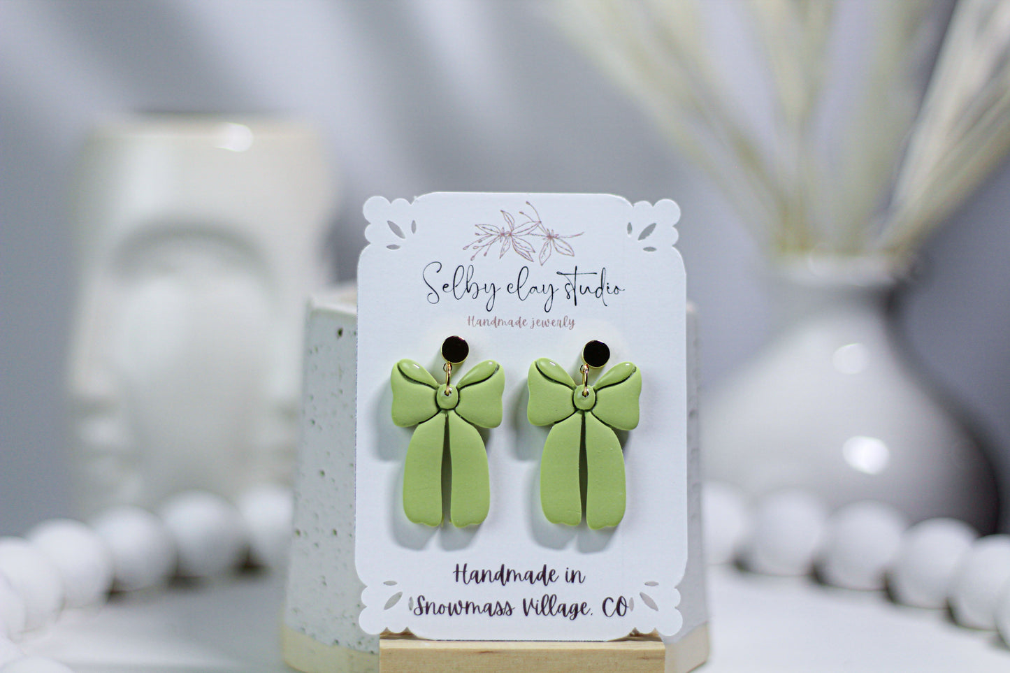 Matcha bows