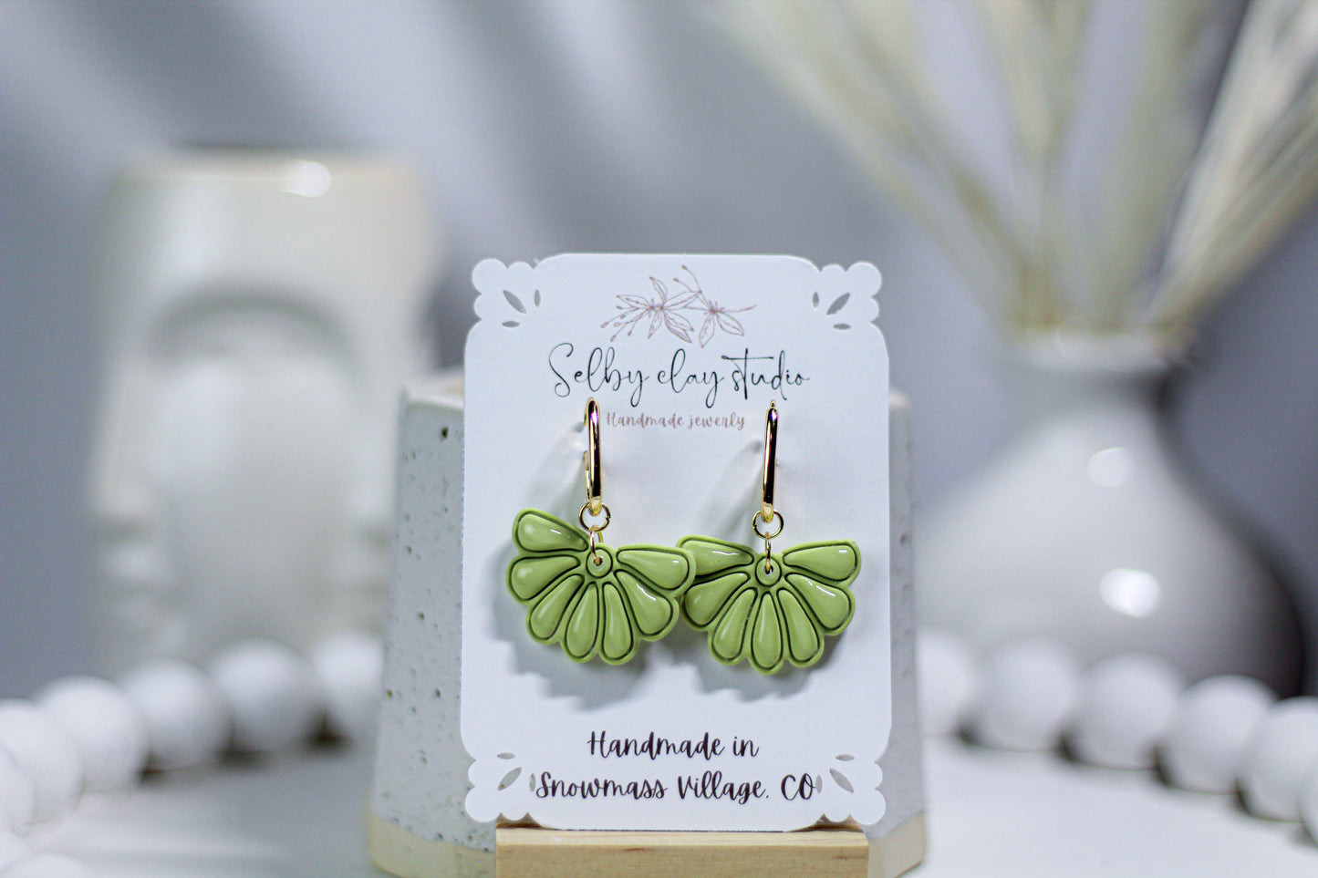 Matcha flower dangles