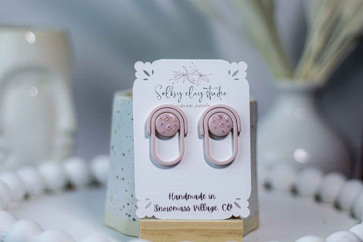 Ballerina clip studs