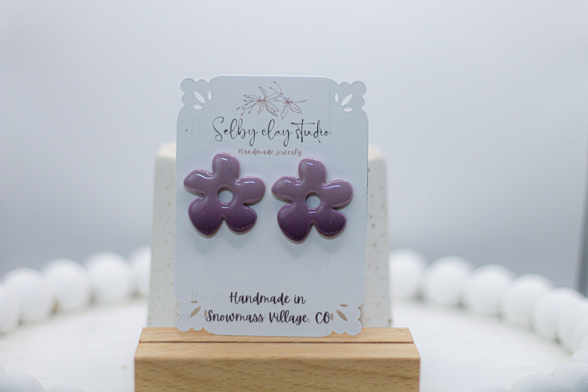 Cotton candy flower multicolor stud