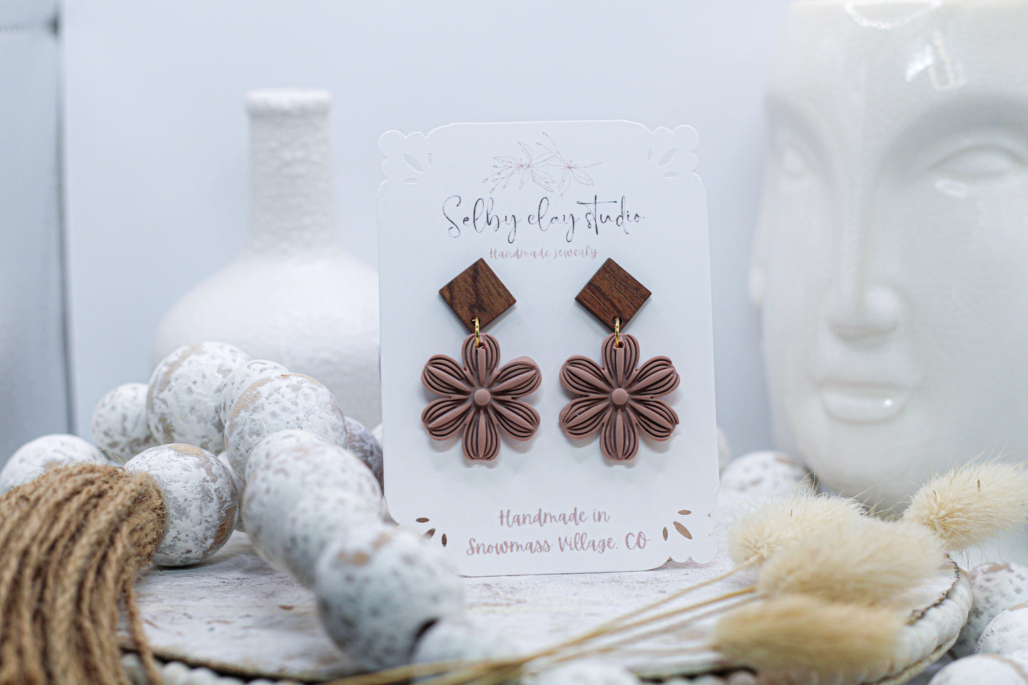 Moka square flowers