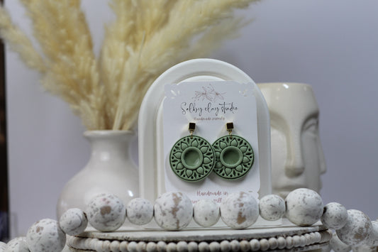 Green Ivy dark hoops