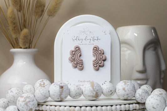 Rose nude flower studs