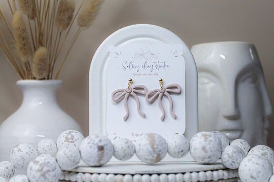 Rose nude light bow