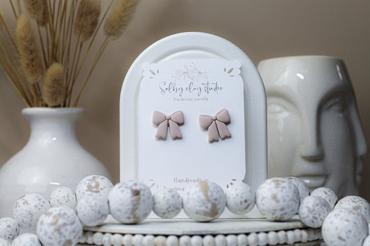 Rose nude mini studs