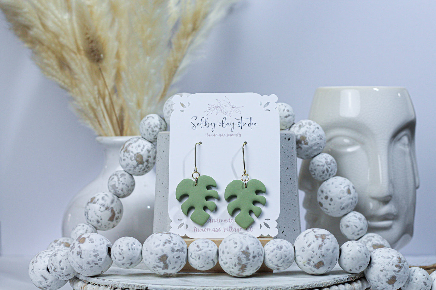 New botanical medium monstera