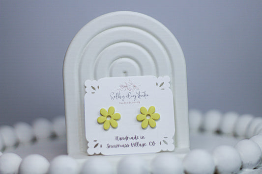 DAISY yellow charm