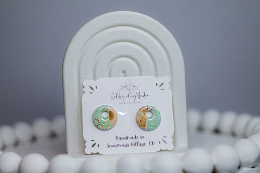 DAISY green charms