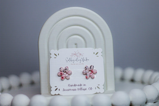 DAISY pink charm