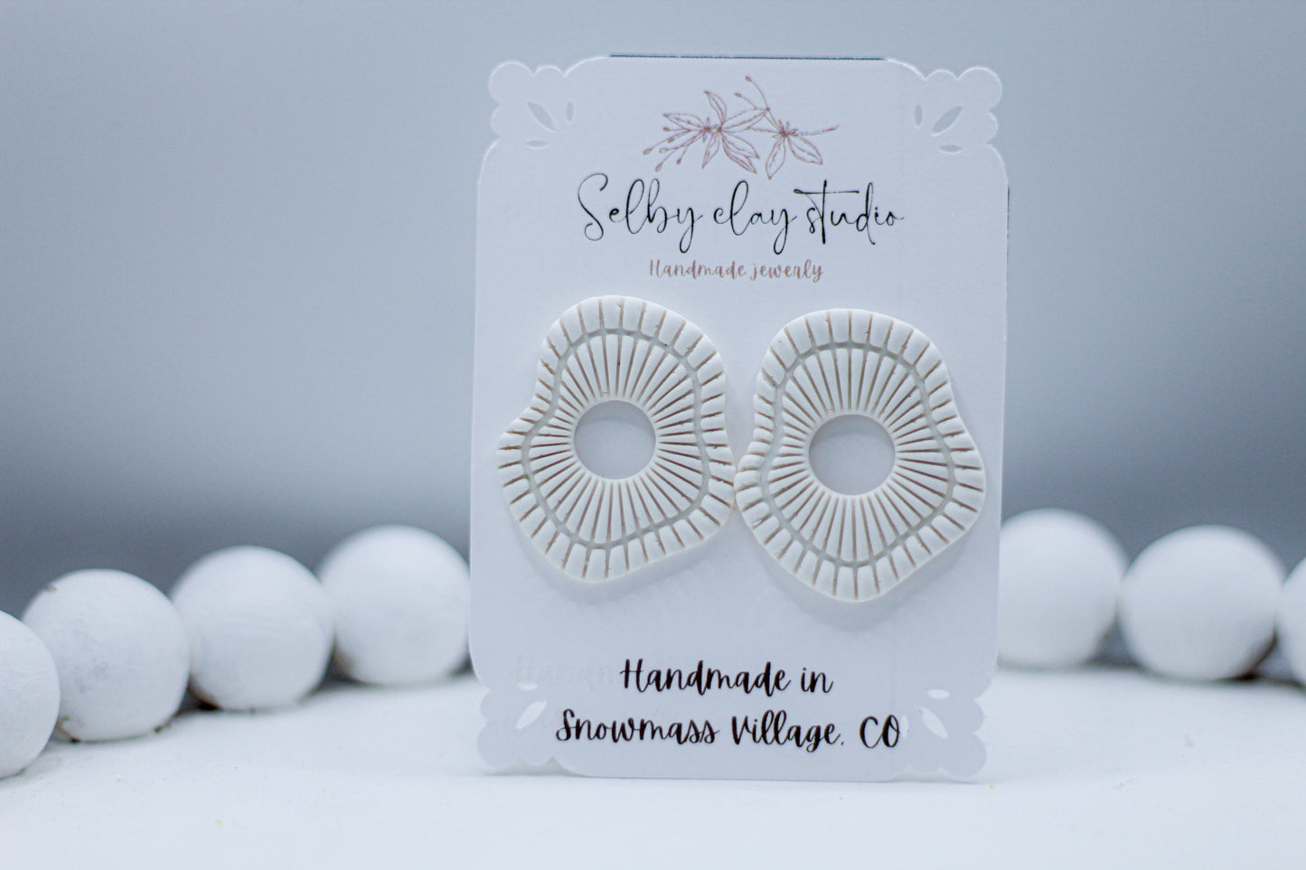 LA PERLA boho studs
