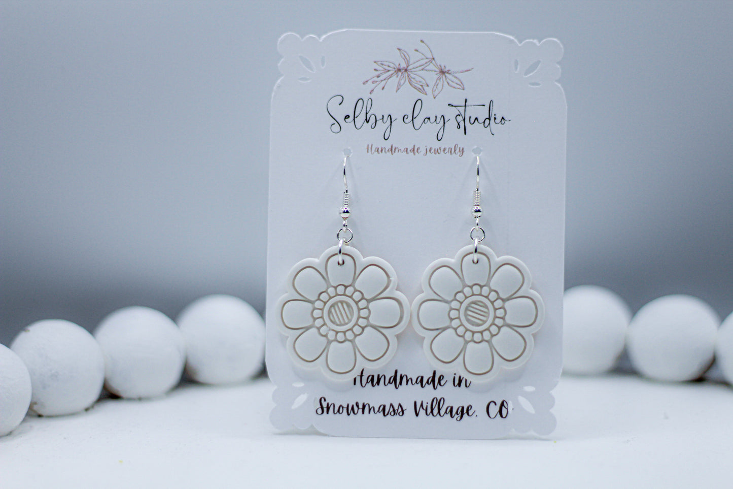 LA PERLA flower dangles
