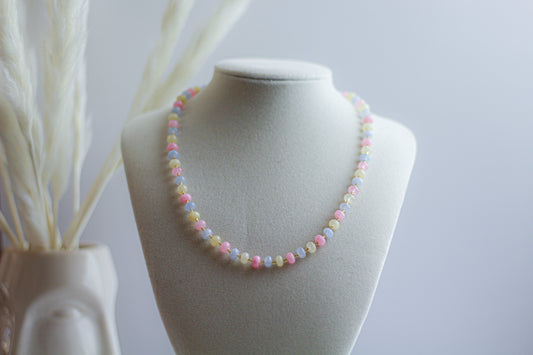 Spring 3 small beed neckace
