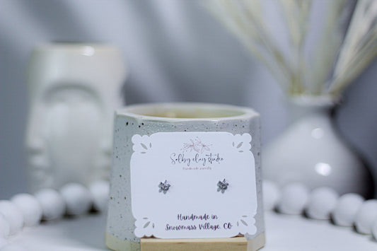 Silver mini flower studs