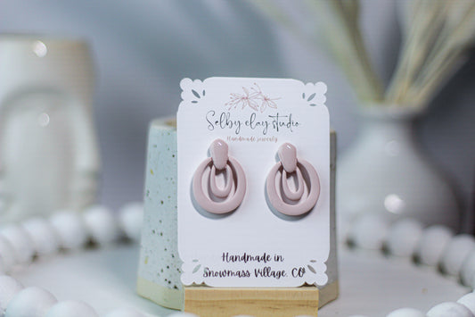 Ballerina mini studs