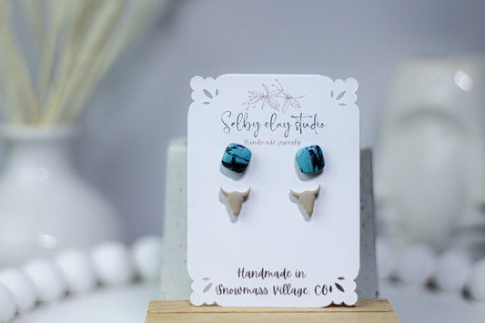 HOWDY mini studs