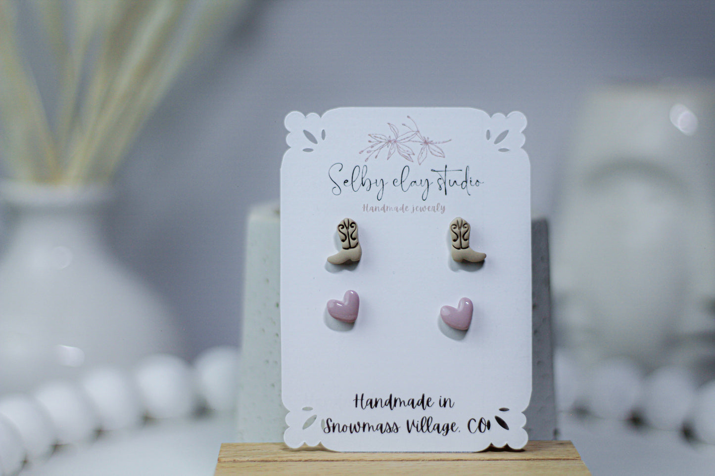 HOWDY cowboy boots mini studs