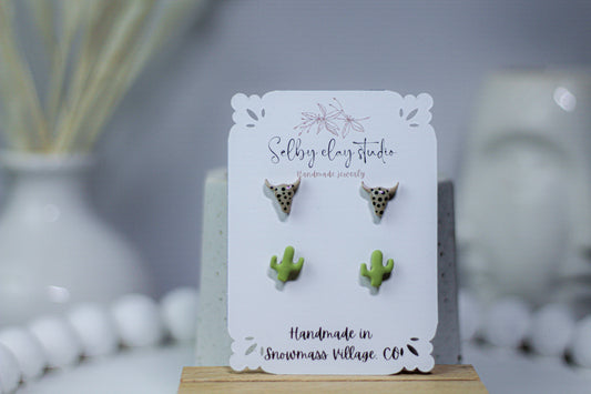 HOWDY mini studs