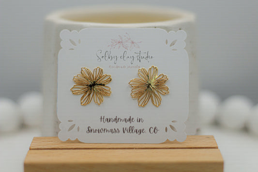 Gold platted flower studs